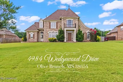 4984 Wedgewood Dr, Olive Branch, MS 38654