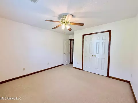 155 W Foxwood Circle Cir, Hernando, MS 38632 photo 14