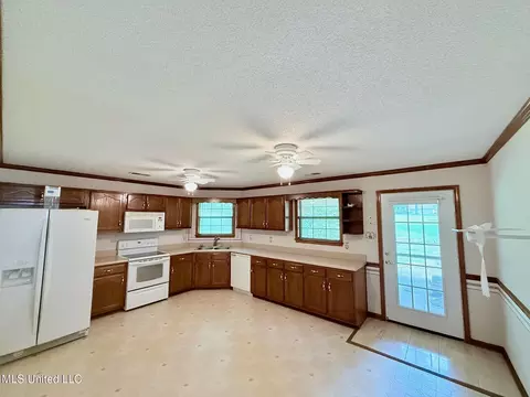 155 W Foxwood Circle Cir, Hernando, MS 38632 photo 22