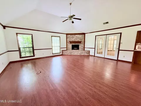 155 W Foxwood Circle Cir, Hernando, MS 38632 photo 7