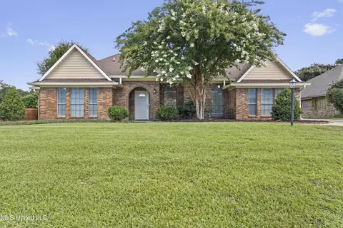 2372 Park Place Dr, Gulfport, MS 39507