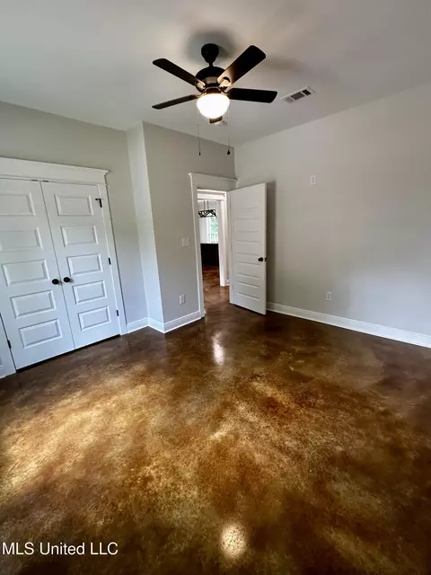 Bedroom - 6209 Mccormack Rd, Moss Point, MS 39562 photo 1 of 1