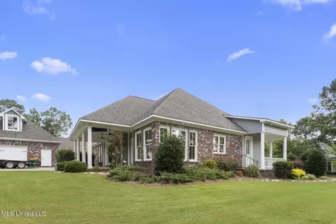 Exterior - 100 Laird Ave, Madison, MS 39110 photo 7 of 9