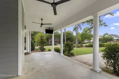 Exterior - 100 Laird Ave, Madison, MS 39110 photo 6 of 9