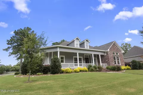 Exterior - 100 Laird Ave, Madison, MS 39110 photo 3 of 9