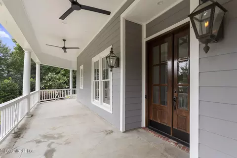 Exterior - 100 Laird Ave, Madison, MS 39110 photo 5 of 9