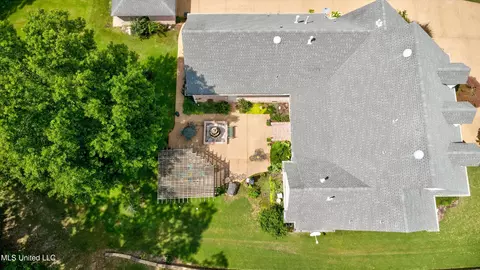 Other - 193 E Crockett Loop, Hernando, MS 38632 photo 16 of 17