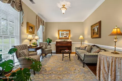Living - 193 E Crockett Loop, Hernando, MS 38632 photo 1 of 3
