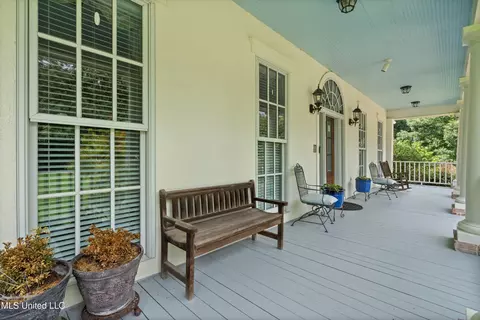 Exterior - 193 E Crockett Loop, Hernando, MS 38632 photo 6 of 22
