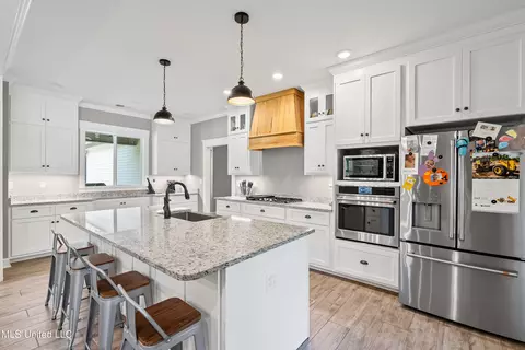 Kitchen - 7100 County Line Rd, Coldwater, MS 38618 photo 1 of 1