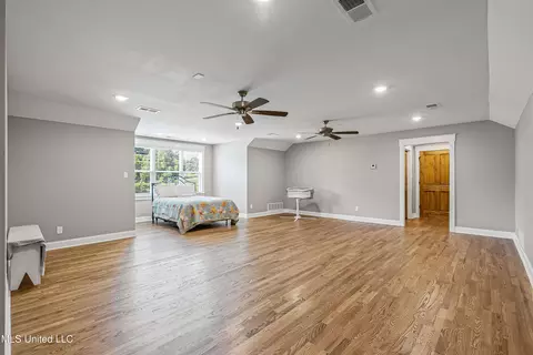 Bedroom - 7100 County Line Rd, Coldwater, MS 38618 photo 4 of 4
