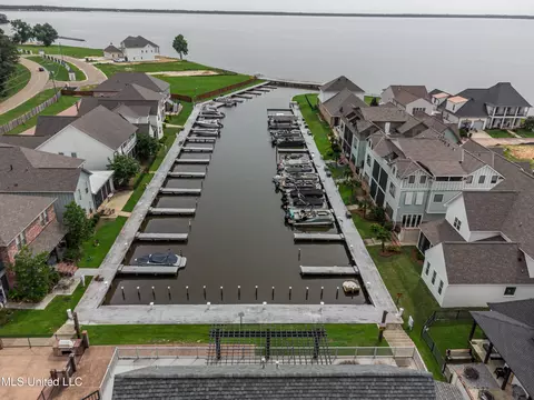 View/Area - 200 Arbor Trl, Brandon, MS 39047 photo 6 of 12