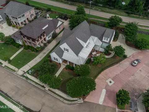 View/Area - 200 Arbor Trl, Brandon, MS 39047 photo 2 of 12