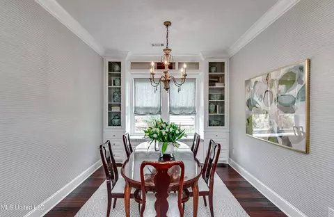 Dining - 200 Arbor Trl, Brandon, MS 39047 photo 3 of 3