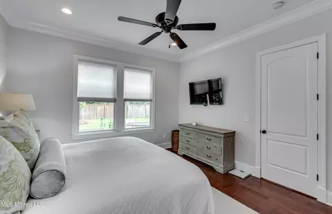 Bedroom - 200 Arbor Trl, Brandon, MS 39047 photo 19 of 19