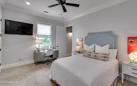 Bedroom - 200 Arbor Trl, Brandon, MS 39047 photo 13 of 19