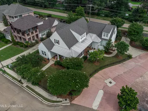 View/Area - 200 Arbor Trl, Brandon, MS 39047 photo 7 of 12