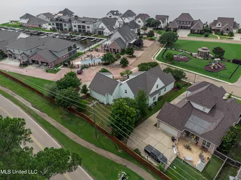 View/Area - 200 Arbor Trl, Brandon, MS 39047 photo 10 of 12