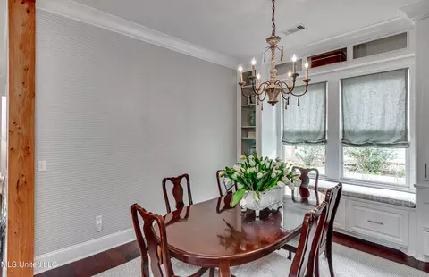 Dining - 200 Arbor Trl, Brandon, MS 39047 photo 1 of 3