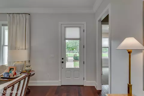 Entry Way - 200 Arbor Trl, Brandon, MS 39047 photo 1 of 2