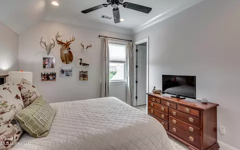 Bedroom - 200 Arbor Trl, Brandon, MS 39047 photo 6 of 19