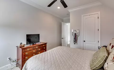 Bedroom - 200 Arbor Trl, Brandon, MS 39047 photo 10 of 19