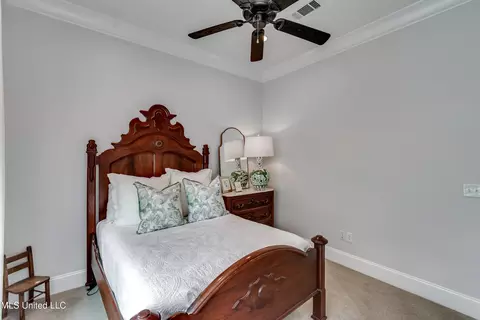 Bedroom - 200 Arbor Trl, Brandon, MS 39047 photo 11 of 19
