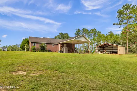 Exterior - 3287 Lloyd Eubanks Rd, Lucedale, MS 39452 photo 7 of 12