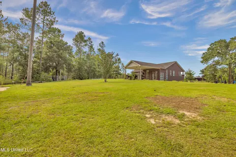 Exterior - 3287 Lloyd Eubanks Rd, Lucedale, MS 39452 photo 11 of 12