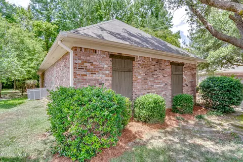 109 Ashby Park, Canton, MS 39046 photo 7