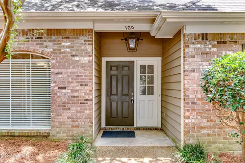 109 Ashby Park, Canton, MS 39046 photo 4