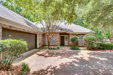 109 Ashby Park, Canton, MS 39046 photo 3