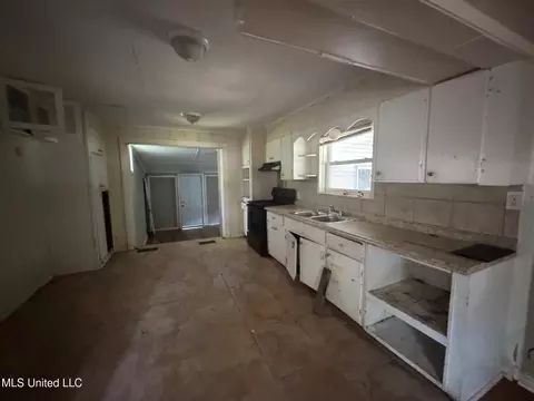 3141 Oak Forest Dr, Jackson, MS 39212 photo 4
