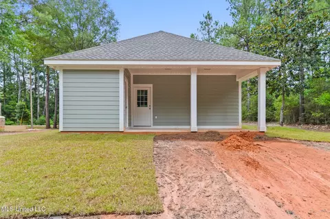Exterior - 124 Readys Dr, Lucedale, MS 39452 photo 2 of 2