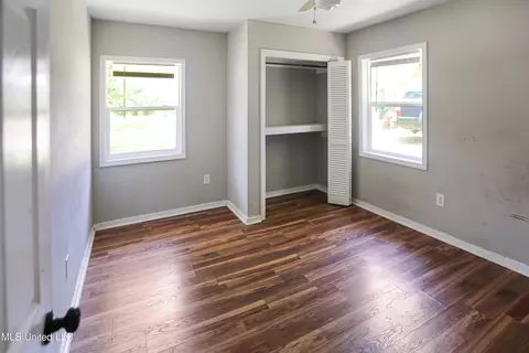 Bedroom - 1250 Summer Ln, Jackson, MS 39211 photo 2 of 3