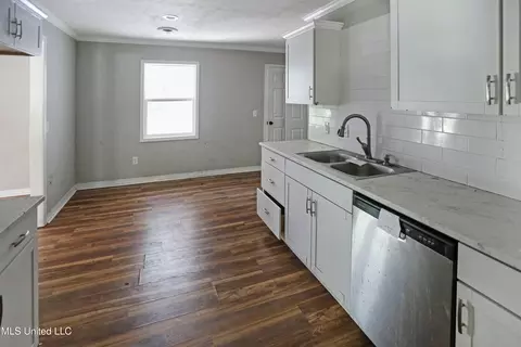 Other - 1250 Summer Ln, Jackson, MS 39211 photo 2 of 4