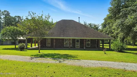11362 Old Kiln Rd, Picayune, MS 39466