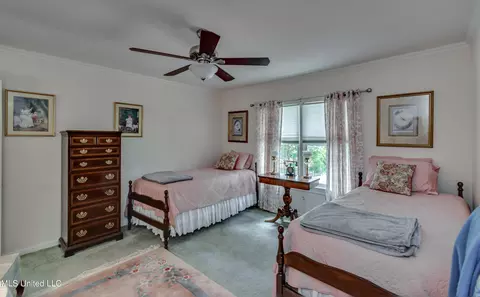 Bedroom - 407 Daniel Dr, Brandon, MS 39047 photo 5 of 7
