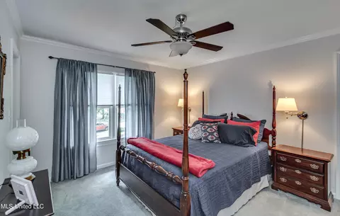 Bedroom - 407 Daniel Dr, Brandon, MS 39047 photo 6 of 7