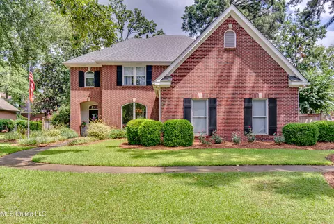 Exterior - 407 Daniel Dr, Brandon, MS 39047 photo 2 of 14