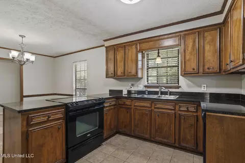 830 Rushton Cir, Brandon, MS 39047 photo 7
