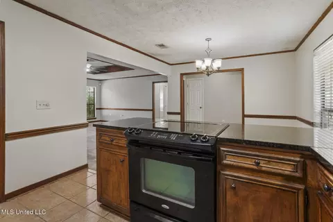 830 Rushton Cir, Brandon, MS 39047 photo 9