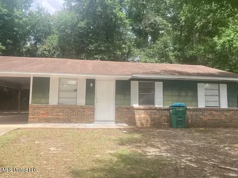 218 Kimberly Dr, Gulfport, MS 39503
