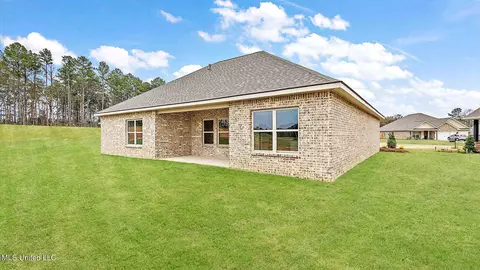 Exterior - 440 Piney Dr, Pearl, MS 39208 photo 3 of 3