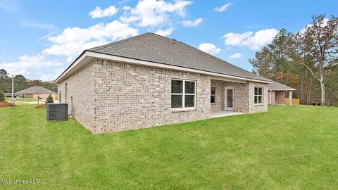 Exterior - 440 Piney Dr, Pearl, MS 39208 photo 2 of 3