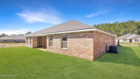 Exterior - 213 Raulston Dr, Byram, MS 39272 photo 5 of 5