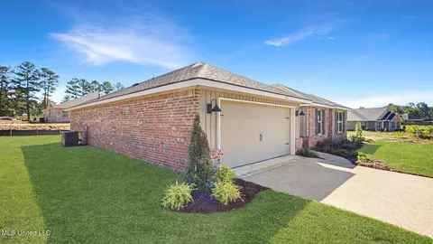 Other - 213 Raulston Dr, Byram, MS 39272 photo 1 of 13