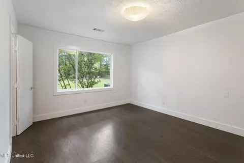Bedroom - 3950 Eastline Dr, Jackson, MS 39211 photo 2 of 2