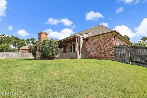 Exterior - 109 Claiborne St, Madison, MS 39110 photo 6 of 7