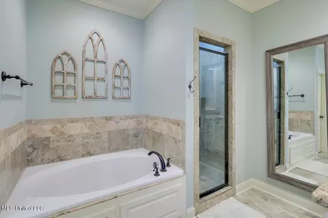 Bath - 109 Claiborne St, Madison, MS 39110 photo 2 of 4